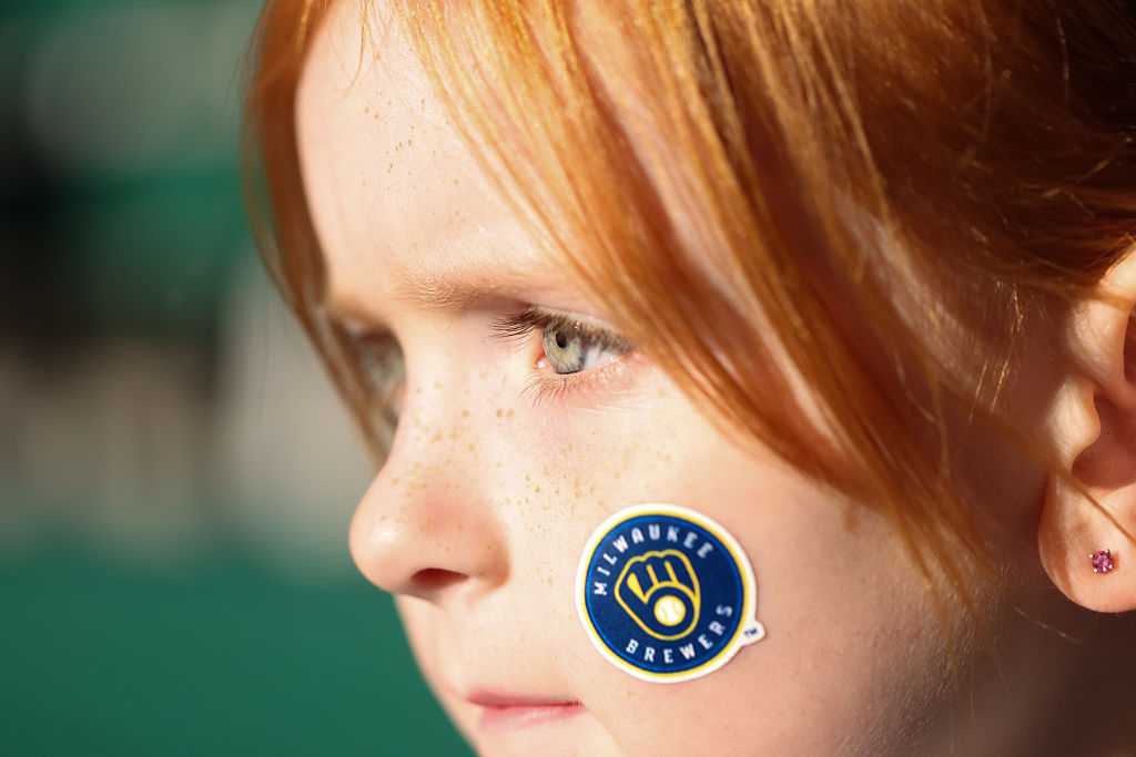 GALLERY: The 2026 World Series — WISN 12 Milwaukee, Irving Arts news