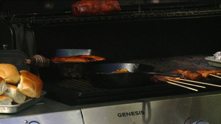 Chef Aldo shares bacon recipes for tailgating season — KARE 11 Local, Irving Dining news