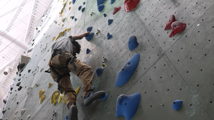 Plano-based rock climbing program helps people of any ability reach new heights — WFAA (Dallas-Fort Worth), Irving Community news