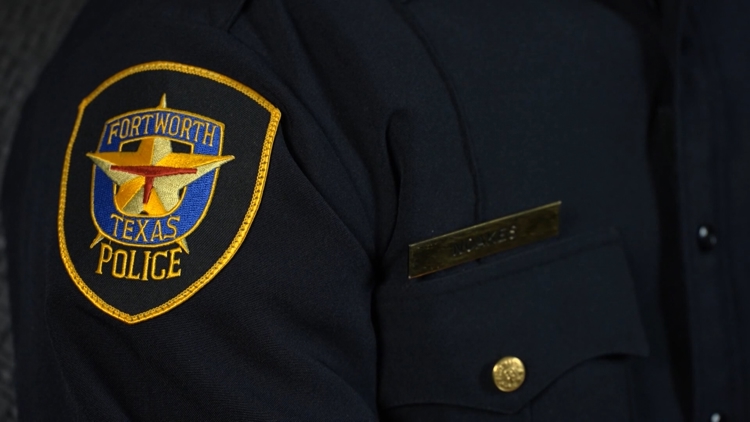 Fort Worth police officer dies after suffering medical emergency while on duty — Irving Health news